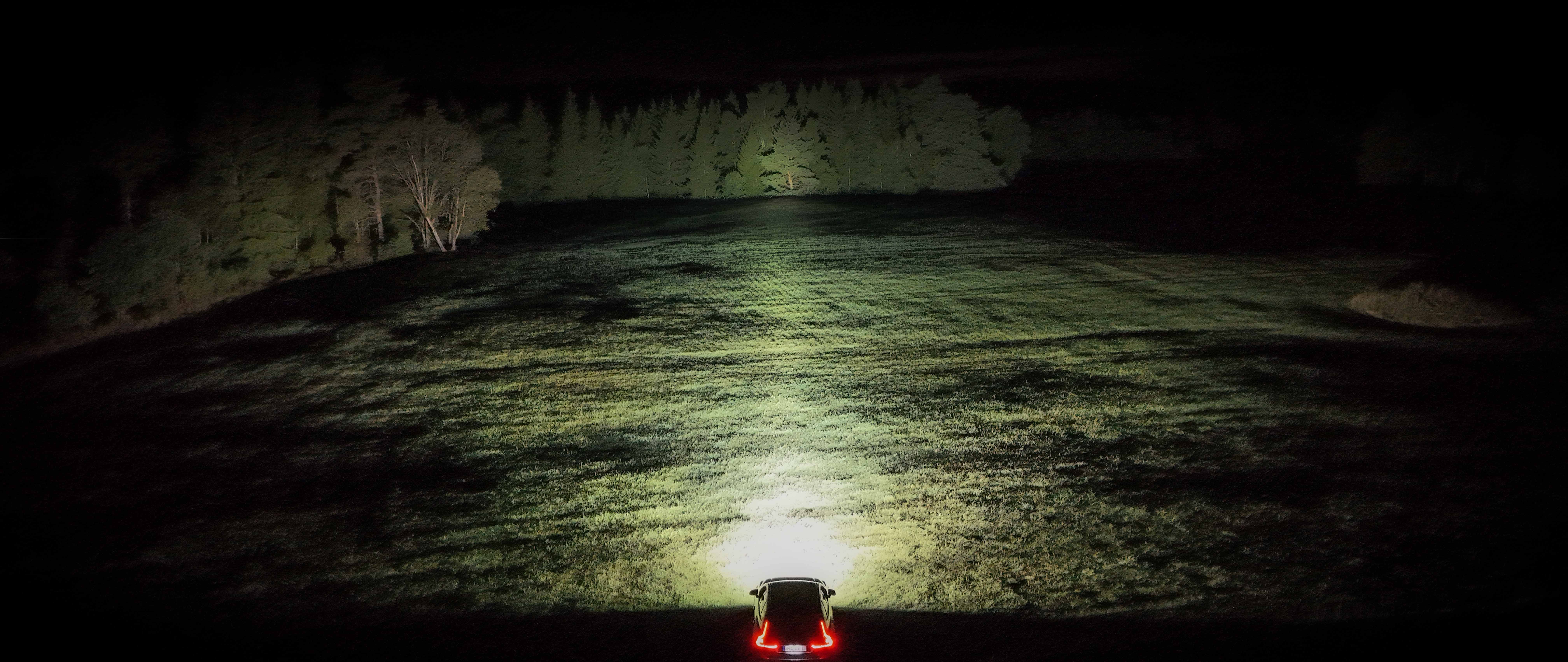 LuminaLights STRIKER MAX LED-Ramp 22''