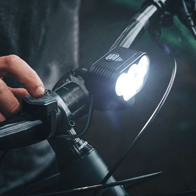 Magicshine MONTEER 8000S GALAXY V2.0 Fjärrstyrd MTB-lampa