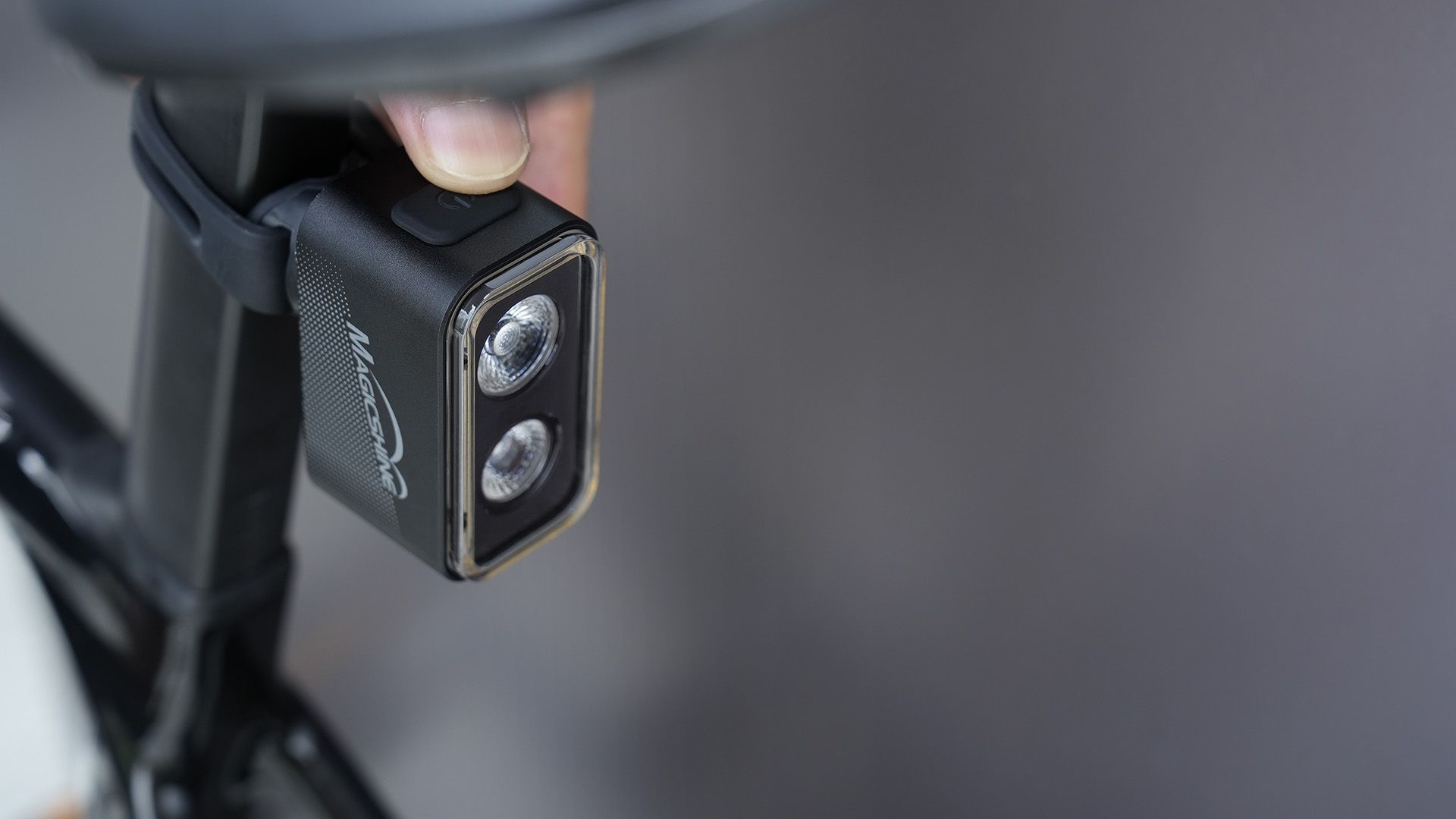 Magicshine SEEMEE 400+ ANT Smart Tail Light
