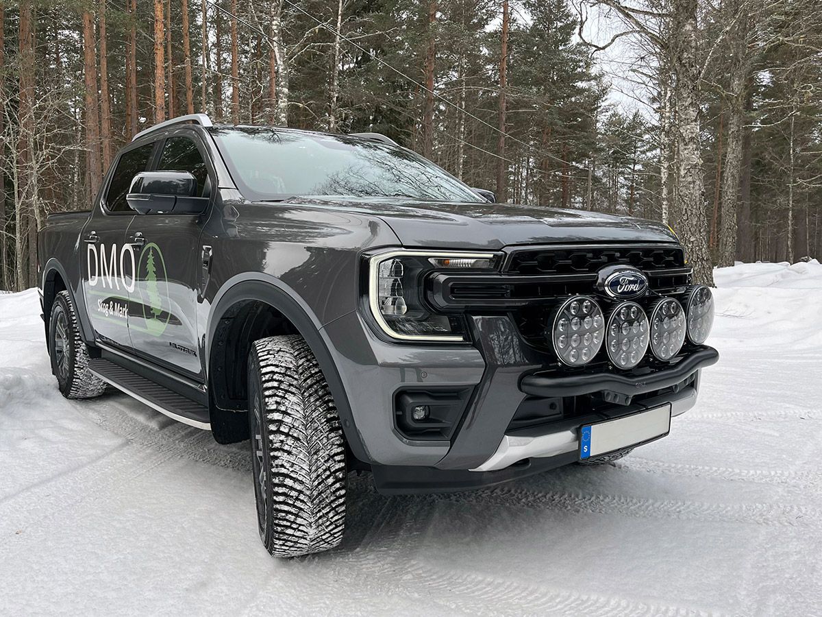 Q-LIGHT Ford Ranger 23- extraljusfäste (extraljusbåge) för 4st lampor