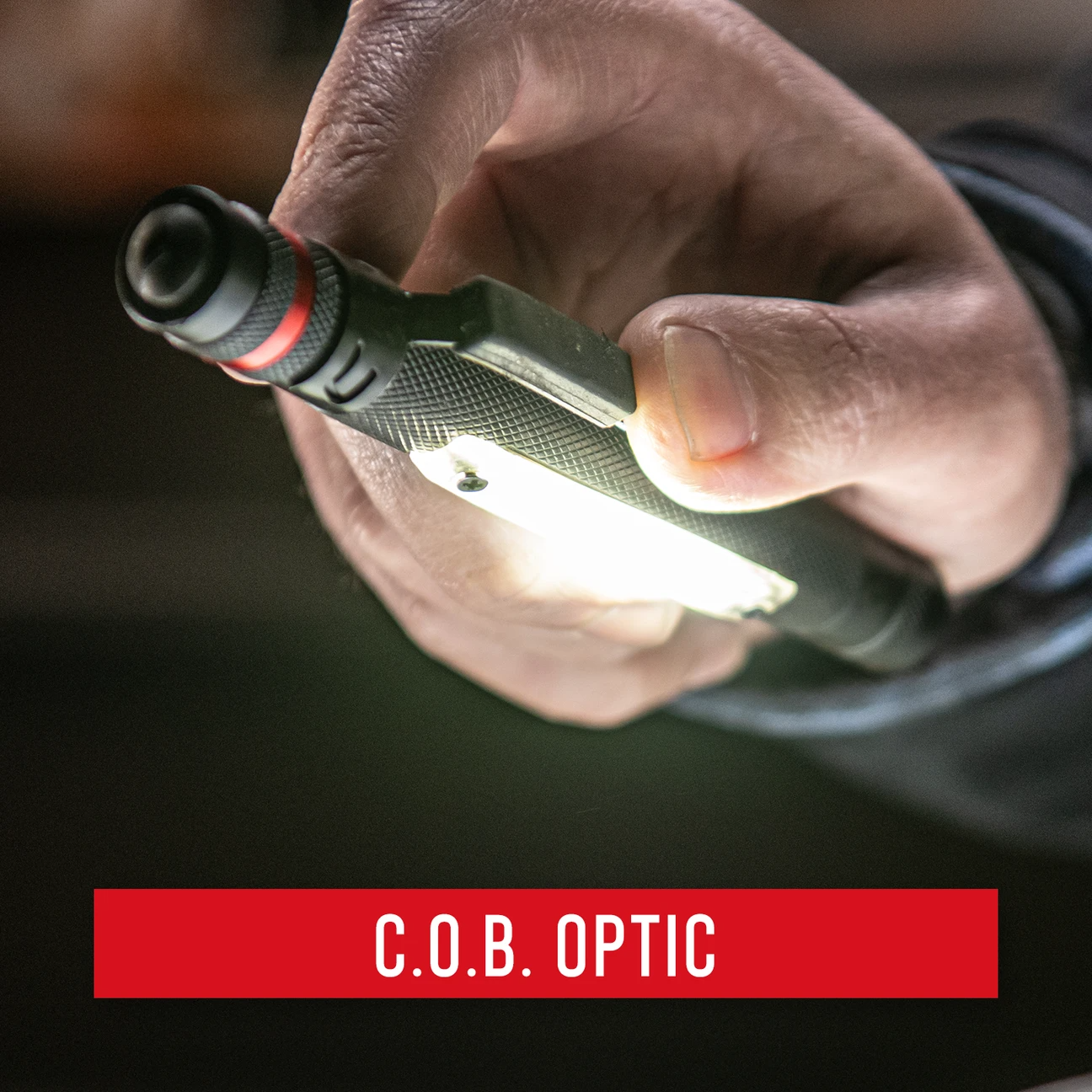 COAST G23 Inspektionslampa / Arbetslampa med magnet (120 lumen)