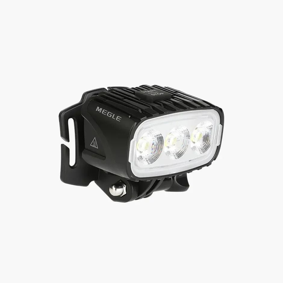 Scoutlite MEGLE 6000lm & Magicshine MJ-6118 extra battery
