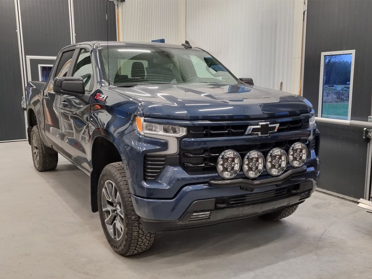 Q-LIGHT Chevrolet Silverado 1500 DIESEL 23- Extraljusfäste (extraljusbåge) för 4st lampor