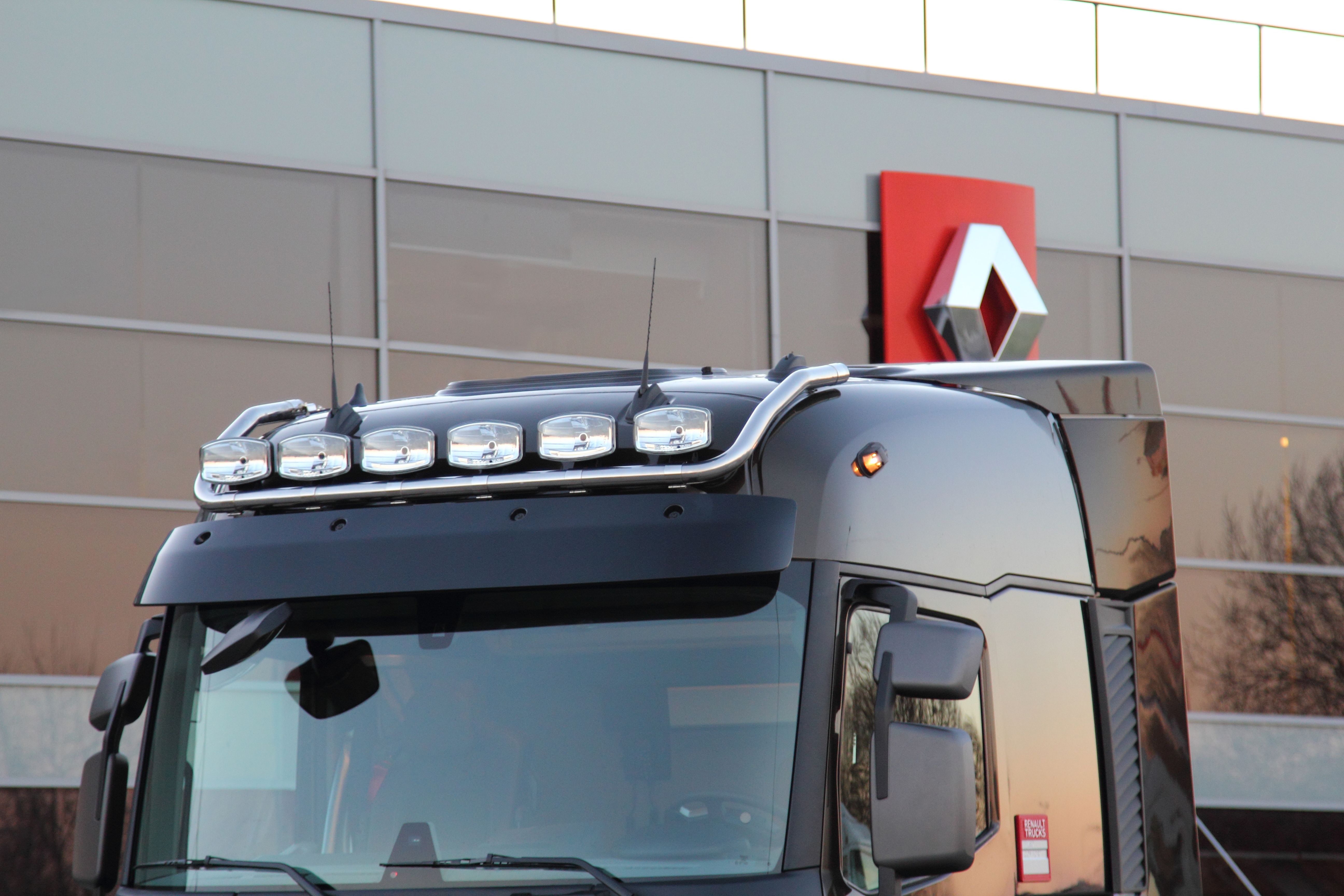 Takbåge Max Renault T-Serie 14+