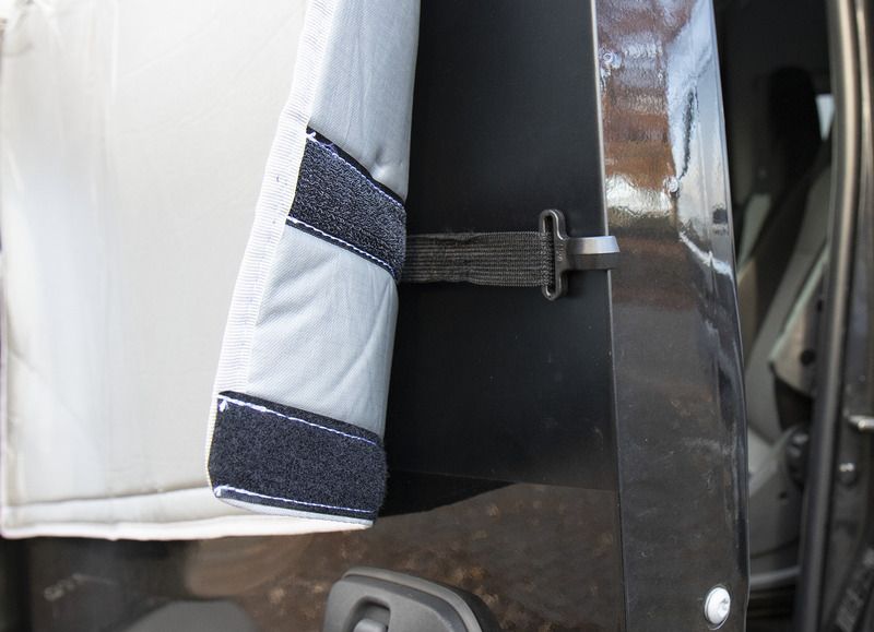 Carbest Parmin eristematto ohjaamon laseille Citroen Jumper / Fiat Ducato / Peugeot Boxer