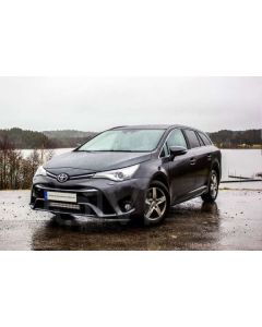 Toyota Avensis Ledramp + modellanpassat fäste