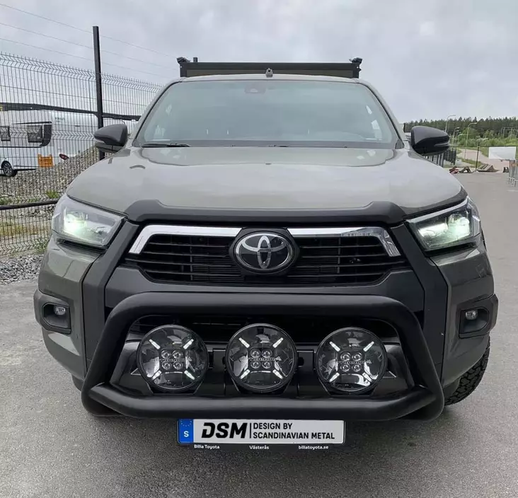 Toyota Hilux 21- Låg Frontbåge 76mm - Toyota - 8020104050 - 1