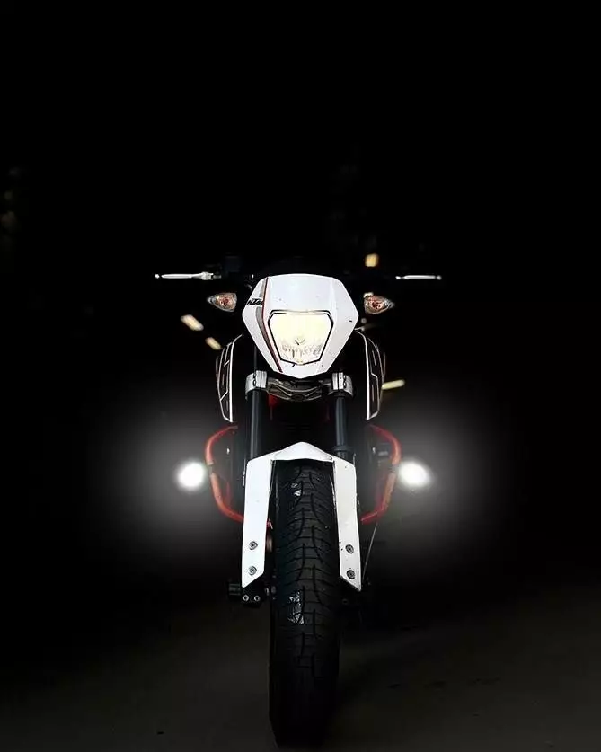 LED-Mini arbetslampa 20W Bullboy - Led-arbetsbelysning - 2020130011 - 1