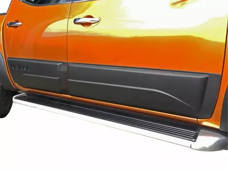 Body Cladding Nissan Navara 2015+ - Nissan - 7020100142 - 2