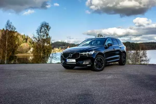 Volvo XC60 18-25+ DSM LED Ramp med fäste - Volvo - 8020100782 - 1