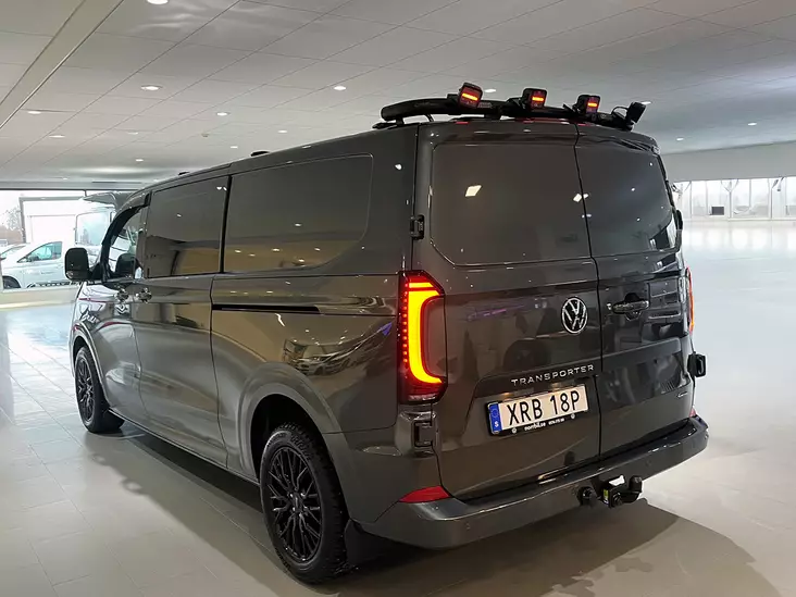 T-RACK VW Transporter T7 med original takräcke 25- bakre takbåge - Takbåge till transportbil - 8020120922 - 1