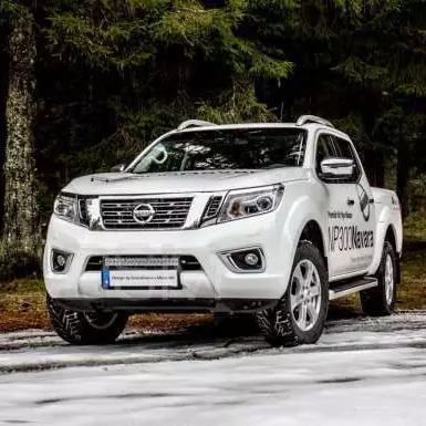 Nissan Navara 2016+ LED-Ramp + fäste - Nissan - 8020100333 - 1