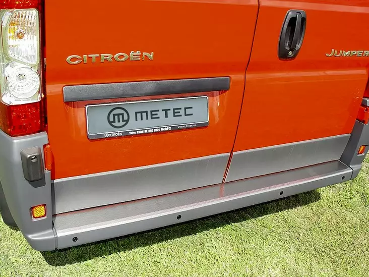 Stötfångarskydd, Fiat Ducato 2007-2020-, Metec - Bakre fotsteg och stötfångarskydd till transportbil - 8020102573 - 1