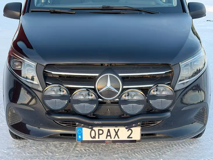 Q-LIGHT Mercedes Vito 24- extraljusfäste (extraljusbåge) för 4st lampor - Frontbåge till transportbil - 8020120894 - 1