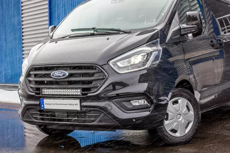 Ford Transit Custom Ledramp + modellanpassat fäste - Ford - 8020100325 - 1