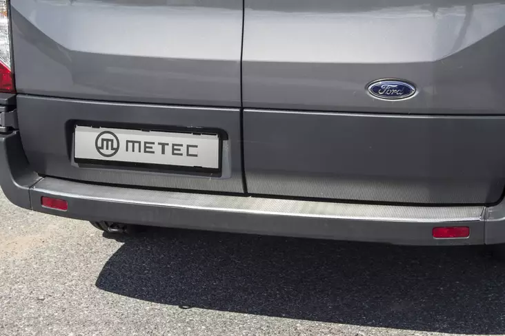 Stötfångarskydd, Ford Transit 2014-2020-, Metec - Bakre fotsteg och stötfångarskydd till transportbil - 8020102565 - 1