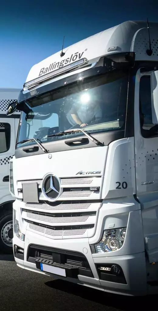 LED-extraljuspaket DSM Mega Plus MB Actros 2011- - Modellanpassat extraljus lastbil - 8020101186 - 1