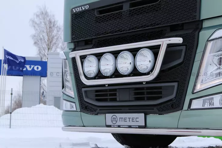 Frontbåge Classic Volvo FH4 & FH5 13-22+ - Frontbåge till lastbil - 8020102946 - 1
