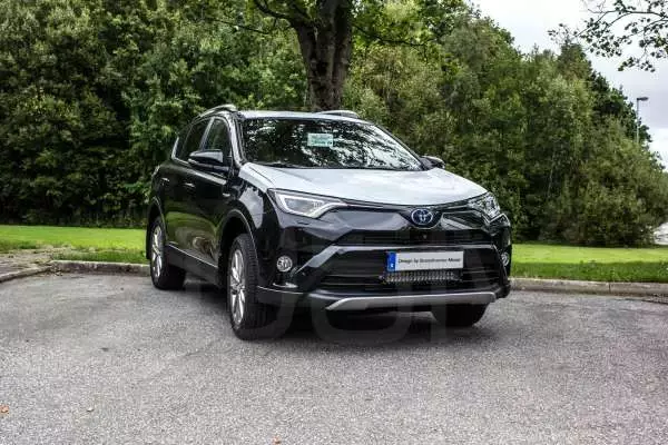 Toyota RAV4 Ledramp + modellanpassat fäste - Toyota - 8020100247 - 1