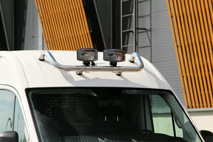 Takbåge Polished Iveco Daily 24- - Frontbåge till transportbil - 8020102127 - 1