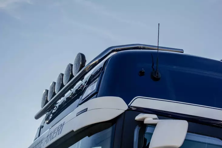 Takbåge SCANIA R Serie S Serie 60mm - Frontbåge till lastbil - 7000010137 - 1